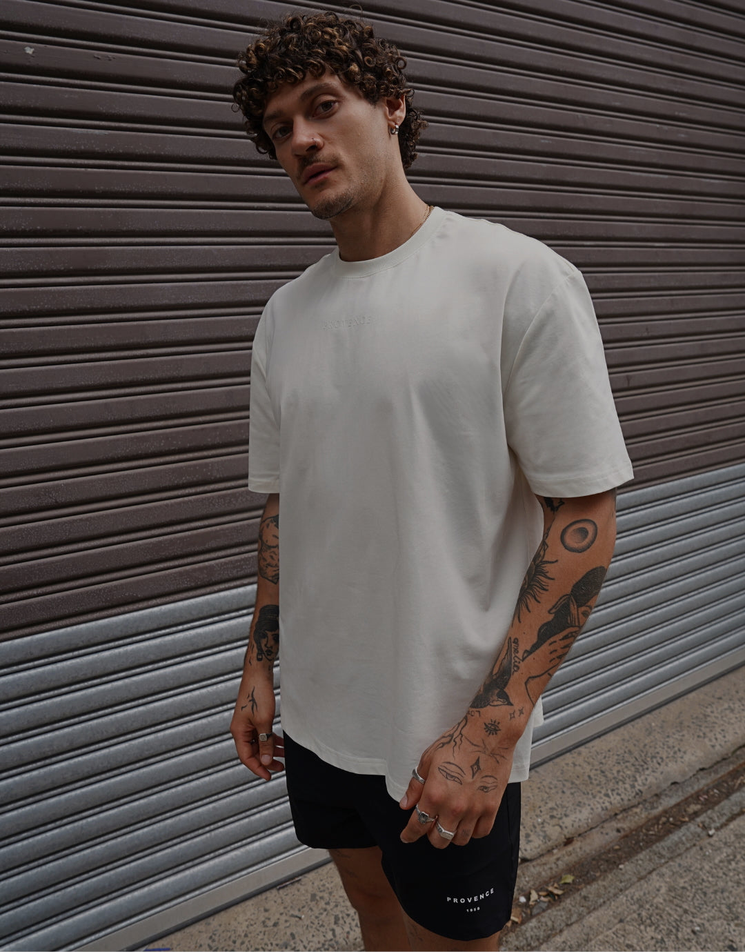 ELEVATE YOUR EVERYDAY : PROVENCE PREMIUM T-SHIRTS