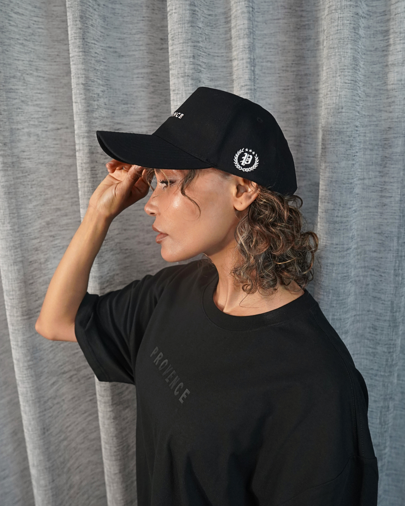 Womens Classic Provence Cap Black/White